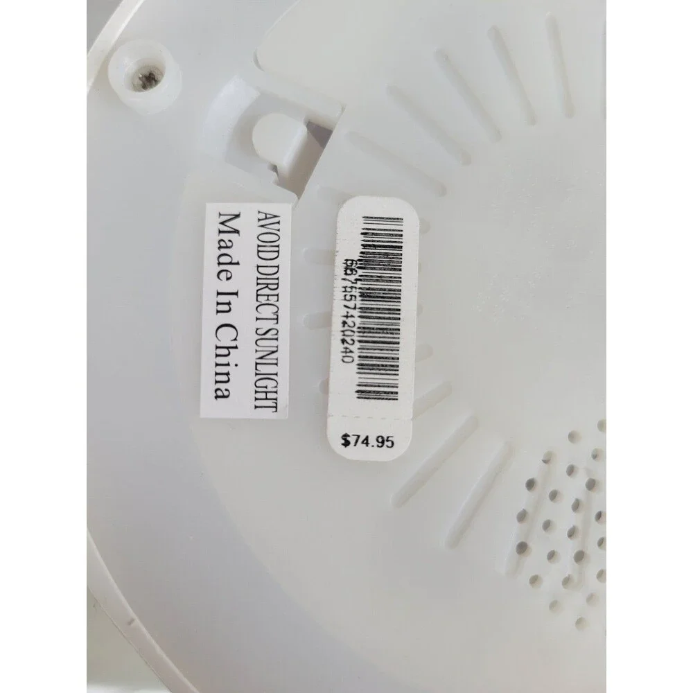 Bath and Body Works light up Santa 3-wick candle holder